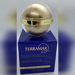 Terramar Gold Day Cream with Apple Stem Cells